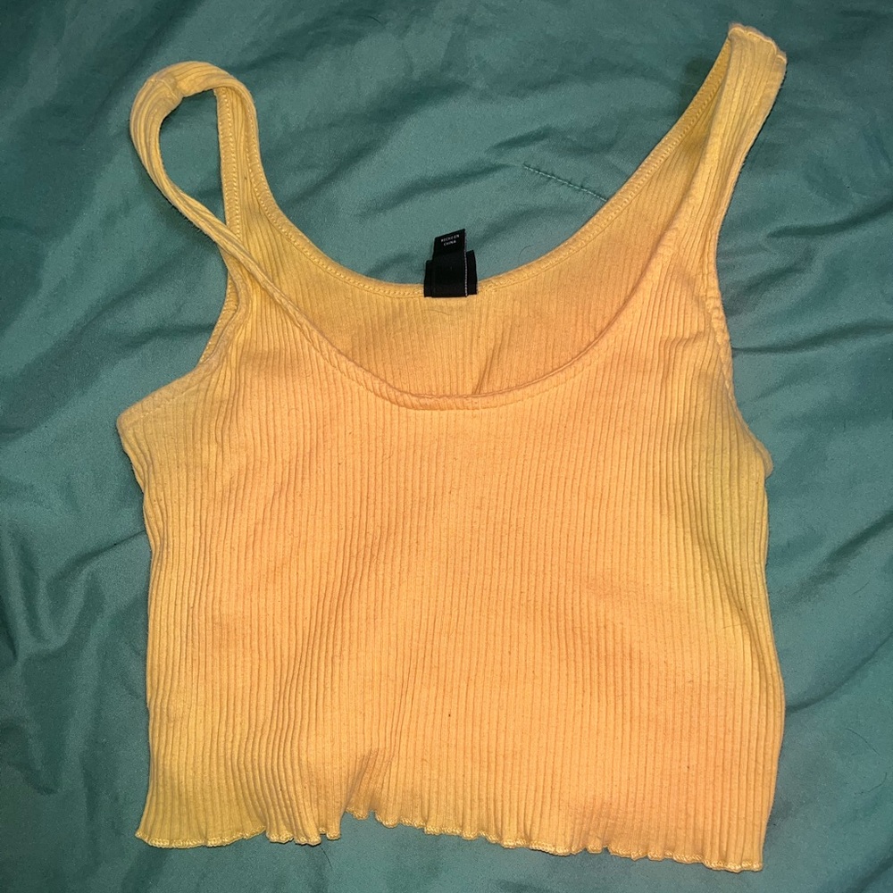Yellow cropped tank
